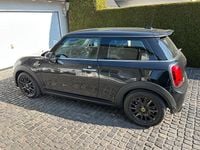 Gebraucht Mini Cooper SE 135 kW (184 PS) 2023 Schwarz Kleinwagen