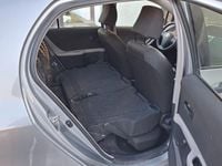 Gebraucht Toyota Yaris 69 PS (50 kW) 2007 Silber Kleinwagen