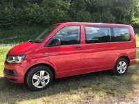 Gebraucht VW Multivan Trendline 150 PS (110 kW) 2015 Rot Van / Kleinbus