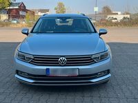 Gebraucht VW Passat Comfortline 150 PS (110 kW) 2018 Grau Kombi