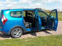 gebraucht Dacia Lodgy Blue dCi 115 Stepway 7-Sitzer Stepway