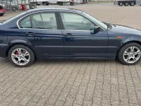 Gebraucht BMW 320 170 PS (125 kW) 2002 Blau Limousine