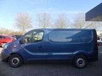 Gebraucht Renault Trafic Komfort 95 PS (69 kW) 2018 Blau Van / Kleinbus