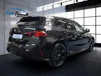 Gebraucht BMW 120 M Sport 163 PS (119 kW) 2025 Black sapphire metallic (metallic) Kleinwagen