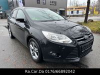 gebraucht Ford Focus Turnier 1.0 EcoBoost Champions Edition