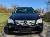 Gebraucht Mercedes ML320 224 PS (164 kW) 2006 Schwarz SUV