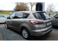 Gebraucht Ford S-MAX Titanium 150 PS (110 kW) 2017 Grau Van / Kleinbus
