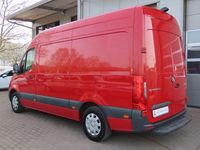 Gebraucht Mercedes Sprinter 163 PS (119 kW) 2019 Rot Van