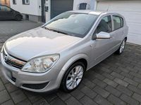Gebraucht Opel Astra 90 PS (66 kW) 2007 Silber Kleinwagen