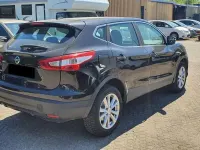 Gebraucht Nissan Qashqai 116 PS (85 kW) 2014 Schwarz SUV
