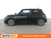 Używany Mini Cooper Classic 156 KM (114 kW) 2024 Czarny Hatchback