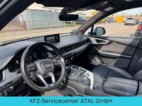 Gebraucht Audi SQ7 Sport 435 PS (319 kW) 2017 Grau SUV