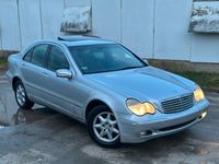 Gebraucht Mercedes C180 129 PS (94 kW) 2002 Grau Limousine