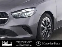 Gebraucht Mercedes B200 Progressive 163 PS (119 kW) 2025 Grau Kleinwagen