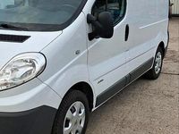 Gebraucht Renault Trafic 115 PS (84 kW) 2012 Weiß Van / Kleinbus