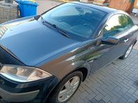 Occasion Renault Mégane Cabriolet Dynamique 113 ch (83 kW) 2005 Gris Cabriolet