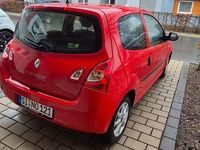 Gebraucht Renault Twingo Initiale Paris 75 PS (55 kW) 2014 Rot Kleinwagen