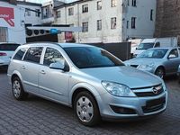 Gebraucht Opel Astra Edition 90 PS (66 kW) 2009 Argon silber/ice silver (m2) Kombi