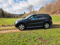 Gebraucht Mercedes ML350 258 PS (189 kW) 2010 Schwarz SUV