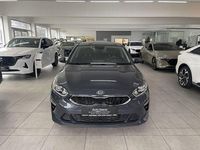 Gebraucht Kia Ceed Vision 140 PS (102 kW) 2021 Blau Kleinwagen