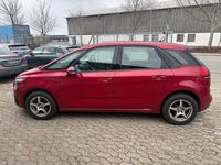 Gebraucht Citroën C4 Feel 120 PS (88 kW) 2017 Rot Limousine