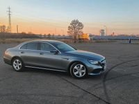 Gebraucht Mercedes E200 150 PS (110 kW) 2017 Grau Limousine