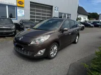 Gebraucht Renault Scenic E-Tech Luxe 160 PS (117 kW) 2010 Braun Van / Kleinbus