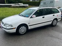 Gebraucht Volvo V40 140 PS (102 kW) 1998 Weiß Kombi