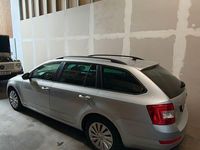 Gebraucht Skoda Octavia 110 PS (80 kW) 2016 Silber Kleinwagen