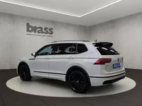 Gebraucht VW Tiguan Allspace R-line 200 PS (147 kW) 2023 Oryxweiß perlmutteffekt SUV