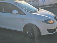 Gebraucht Seat Altea I-Tech 105 PS (77 kW) 2015 Weiß Limousine