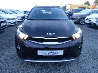 Gebraucht Kia Stonic 101 PS (74 kW) 2023 Schwarz SUV