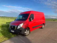 Gebraucht Nissan NV400 136 PS (100 kW) 2021 Rot Van
