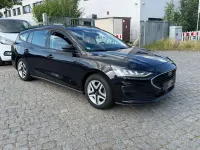 Gebraucht Ford Focus Cool & Connect 120 PS (88 kW) 2023 Agate black Kombi