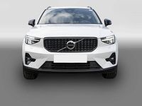 Gebraucht Volvo XC40 Plus 163 PS (119 kW) 2024 Weiß SUV