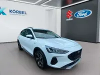 Gebraucht Ford Focus Active 125 PS (91 kW) 2022 Weiß Limousine