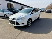 Używany Ford Focus Trend 95 KM (69 kW) 2014 Biały Kombi