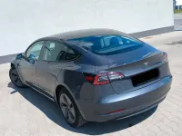 Usado Tesla Model 3 RWD 208 kW (283 CV) 2022 Gris Berlina