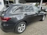 Gebraucht Mercedes GLC300 245 PS (180 kW) 2020 Graphitschwarzmetallic SUV