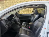 Gebraucht Suzuki Kizashi Sport 178 PS (130 kW) 2012 Weiß Limousine