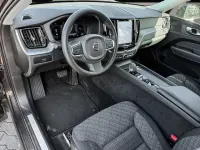 Gebraucht Volvo XC60 Core 197 PS (144 kW) 2023 Grau SUV
