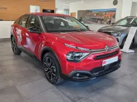 Gebraucht Citroën e-C4 Feel 100 kW (136 PS) 2023 Rot Limousine