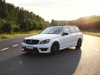 Gebraucht Mercedes C63 AMG 265 PS (194 kW) 2011 Weiß Kombi