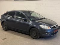 Gebraucht Ford Focus Style 109 PS (80 kW) 2011 Grau Limousine