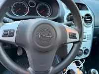 Używany Opel Corsa 60 KM (44 kW) 2010 Niebieski Hatchback