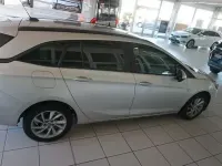 Gebraucht Opel Astra Edition 146 PS (107 kW) 2021 Silber Kombi