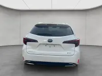 Neu Toyota Corolla 178 PS (130 kW) 2026 Schneeweiß Kombi