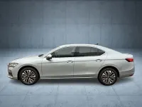 Neu Skoda Superb Selection 204 PS (150 kW) 2026 Silber Limousine