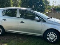 Używany Opel Corsa 80 KM (58 kW) 2009 Srebrny Hatchback