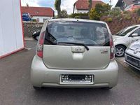 Gebraucht Daihatsu Sirion 91 PS (66 kW) 2011 Silber Kleinwagen